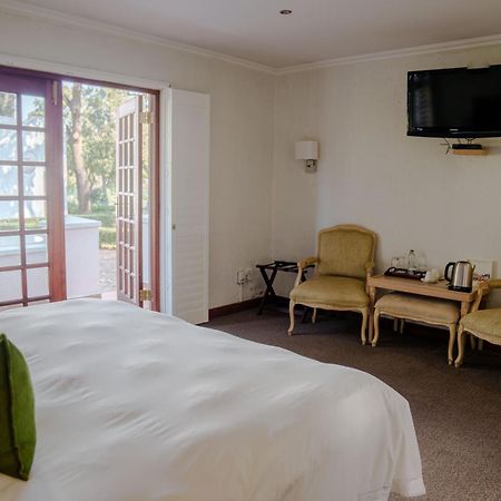 River Meadow Manor Centurion Ngoại thất bức ảnh