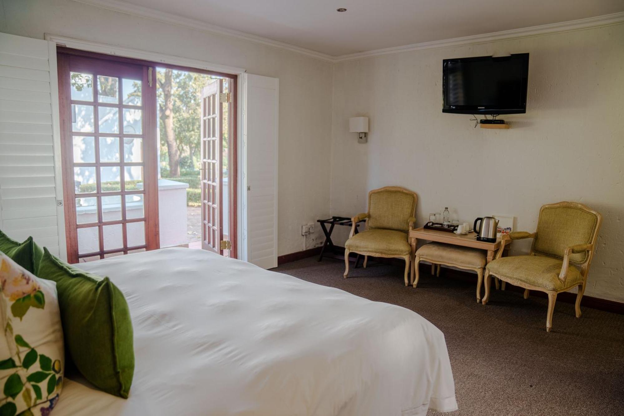 River Meadow Manor Centurion Ngoại thất bức ảnh