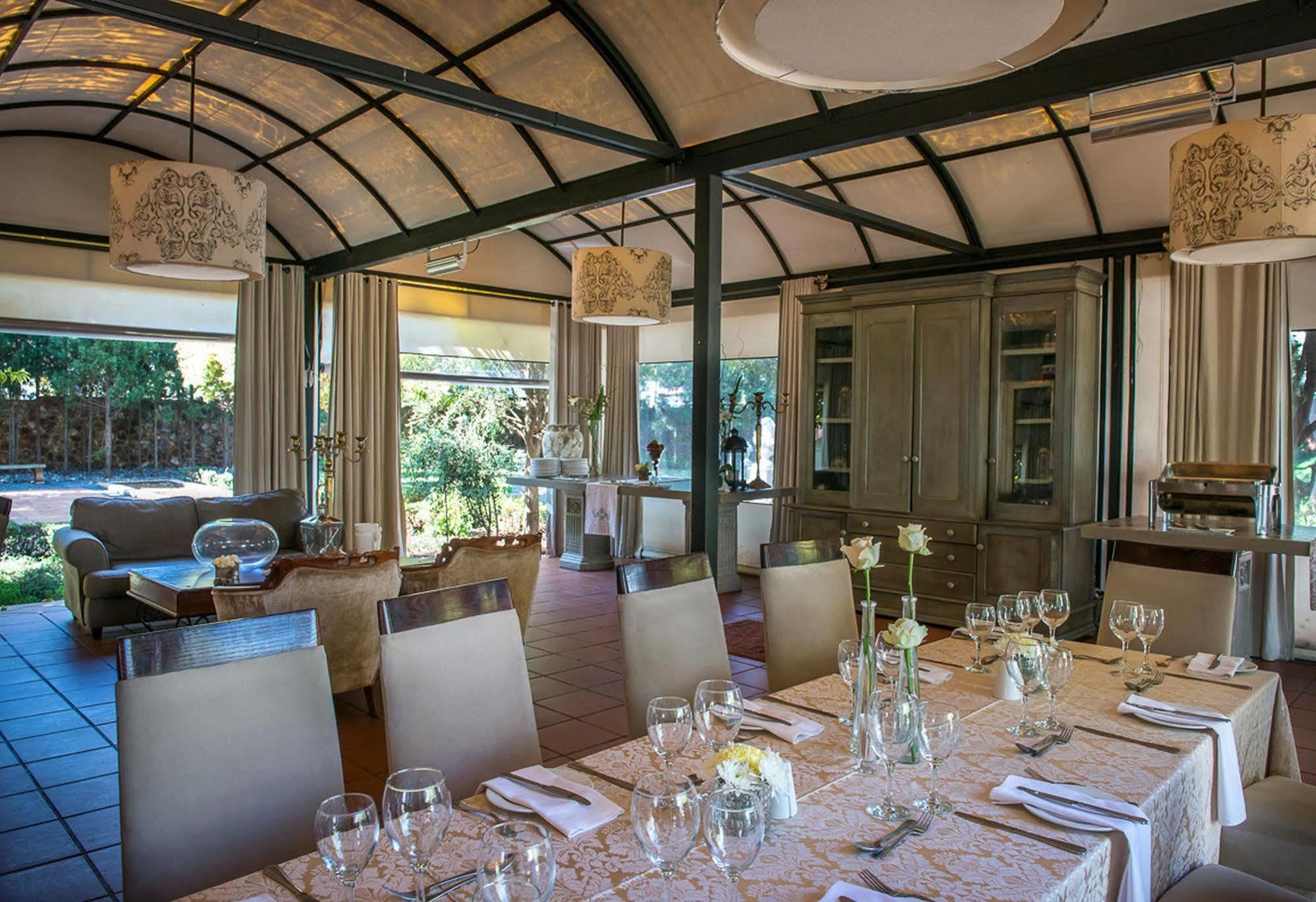 River Meadow Manor Centurion Ngoại thất bức ảnh